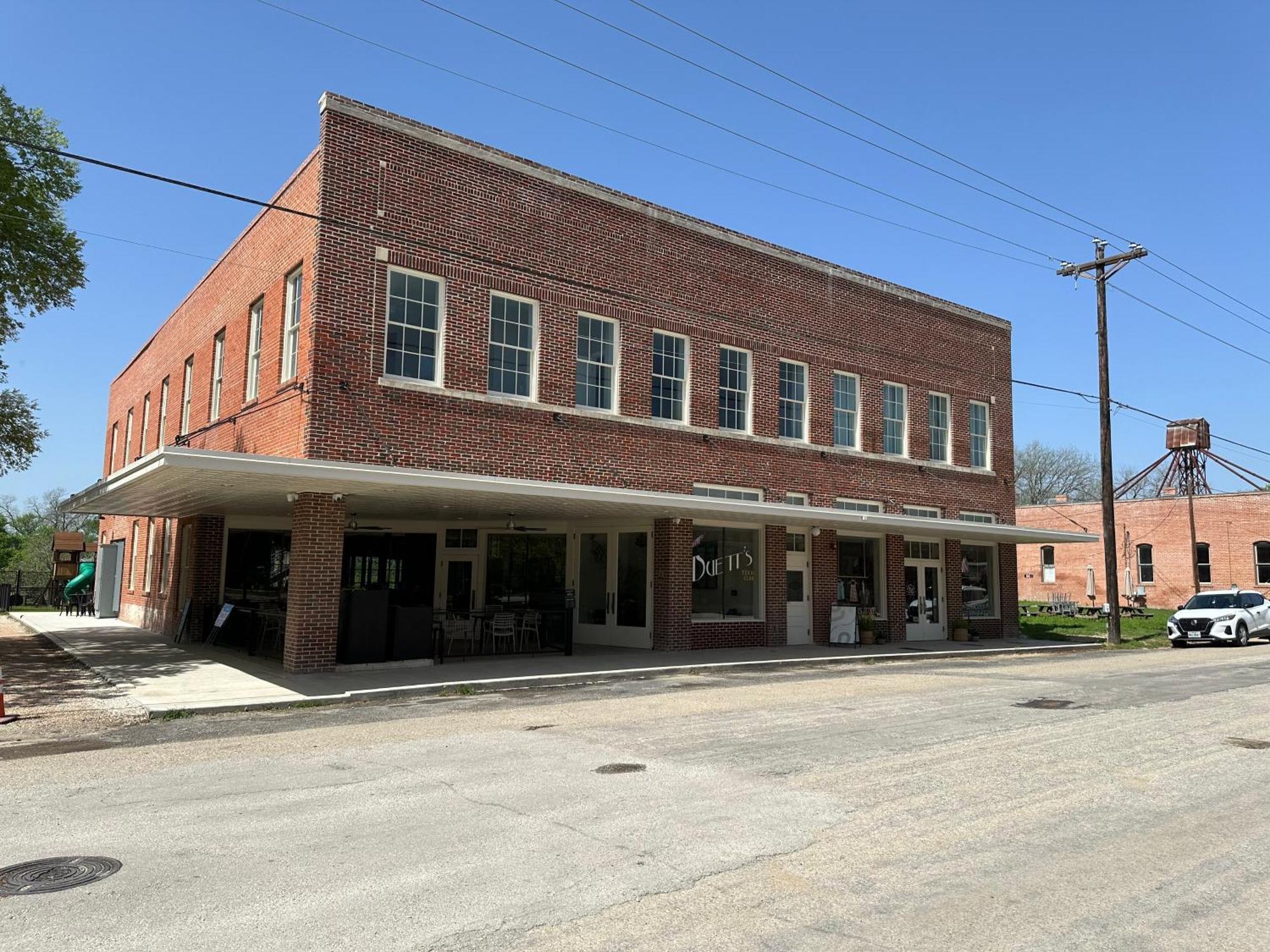 Western 1924 Luxury Lofts Martindale Exterior photo